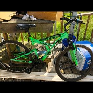 Huffy mountain bike great condition